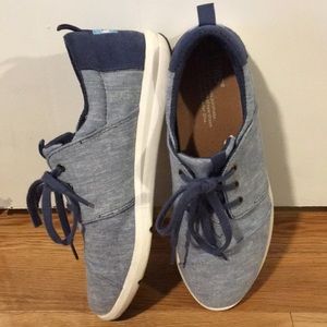 Toms Sneakers